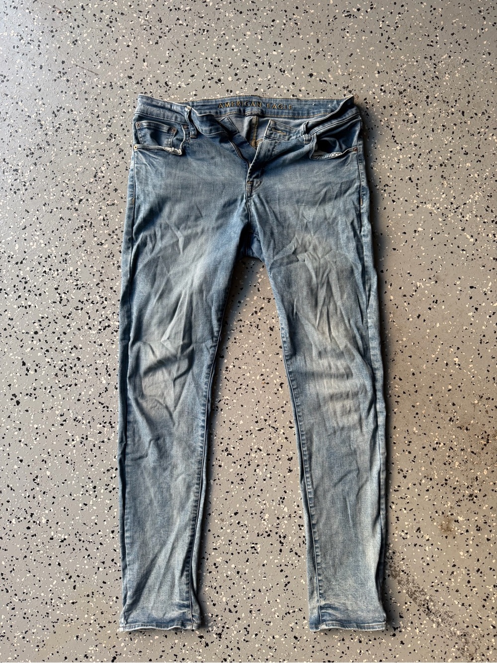 American Eagle Outfitters Light Wash Slim Men’s Jeans